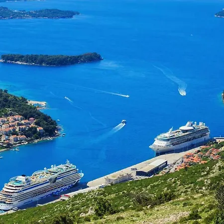 Ora Luxury Πανσιόν Ντουμπρόβνικ